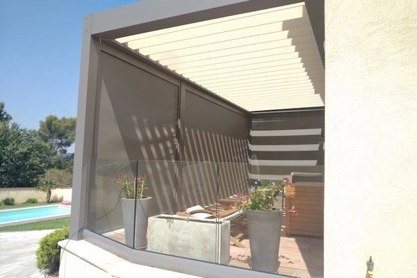 aménagement pergola bioclimatique zippé