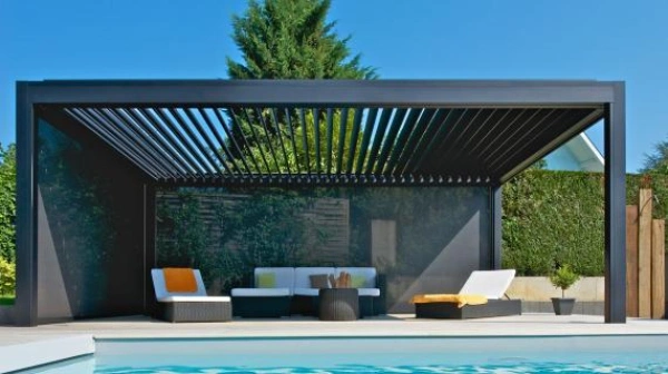 pergola-bioclimatique espace frais à labri des UV