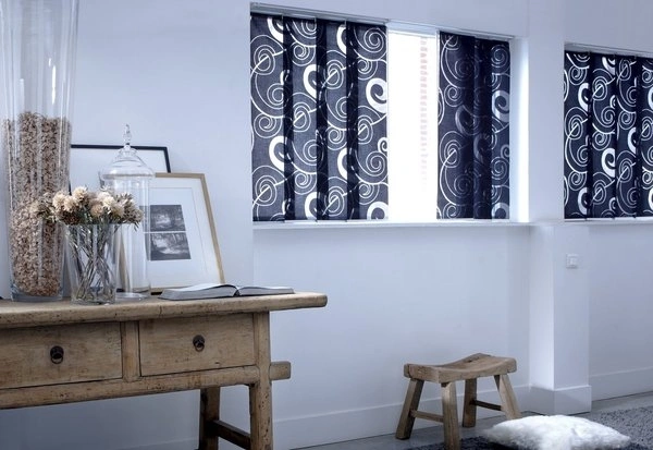 stores à bandes intérieurs