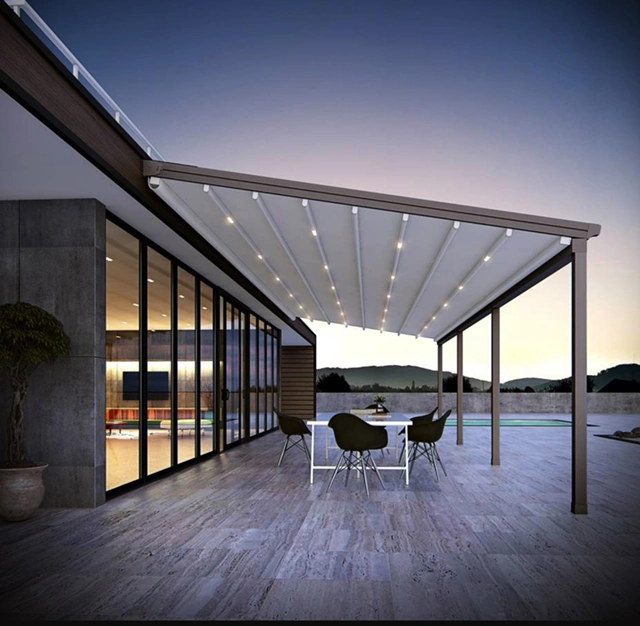 21 TOILE RÉTRACTABLE MOTORISÉE