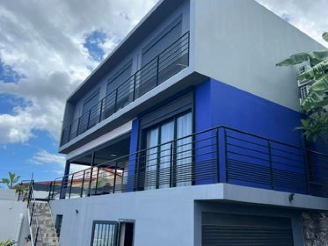 331000257_854471765618144_9178821588529388255_n copie