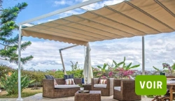 Au Guillaume, pergola Azur aux couleurs claires