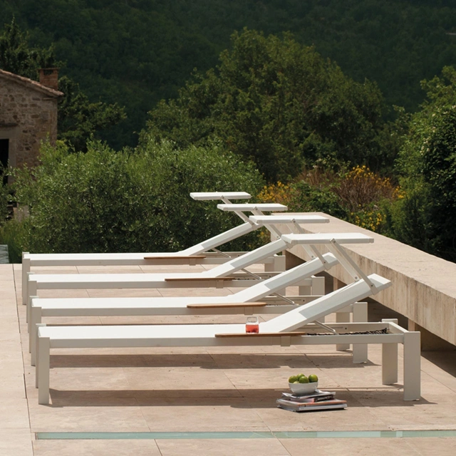 emu_Shine-Sonnenliege_2000x2000-ID909689-c9ee475989e845838946447a5d90ee78