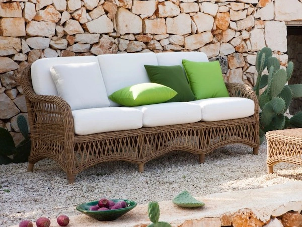 nettoyer mobilier de jardin tissus de coussins