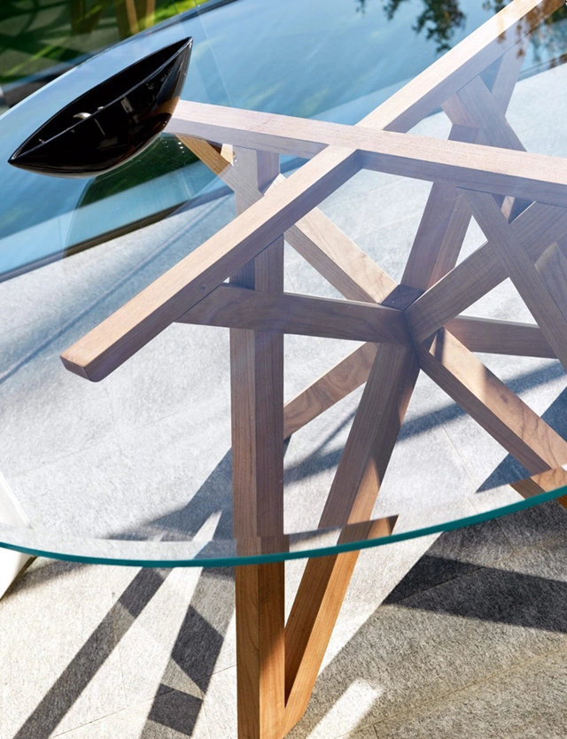 table_croisette_en_verre_de_unopiu_chelsea