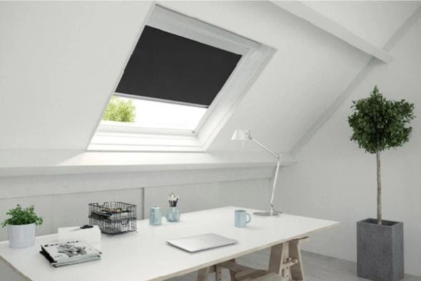 type-de-stores-fenêtre-toit